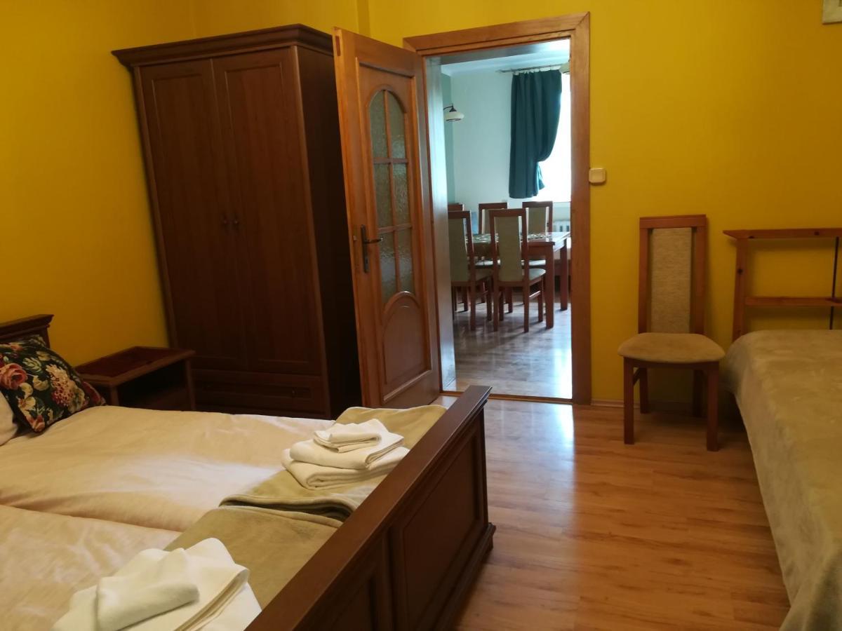 Villa For You Oświęcim Esterno foto